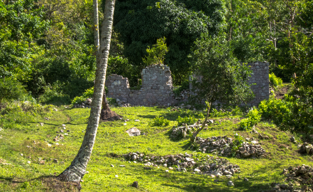 Trail continues to the left of these ruins - Waitukubuli National Trail