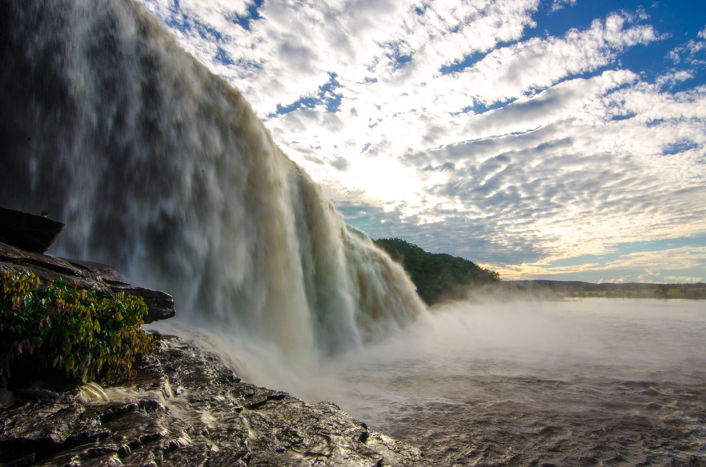 Salto Sapo, Canaima, Venezuela