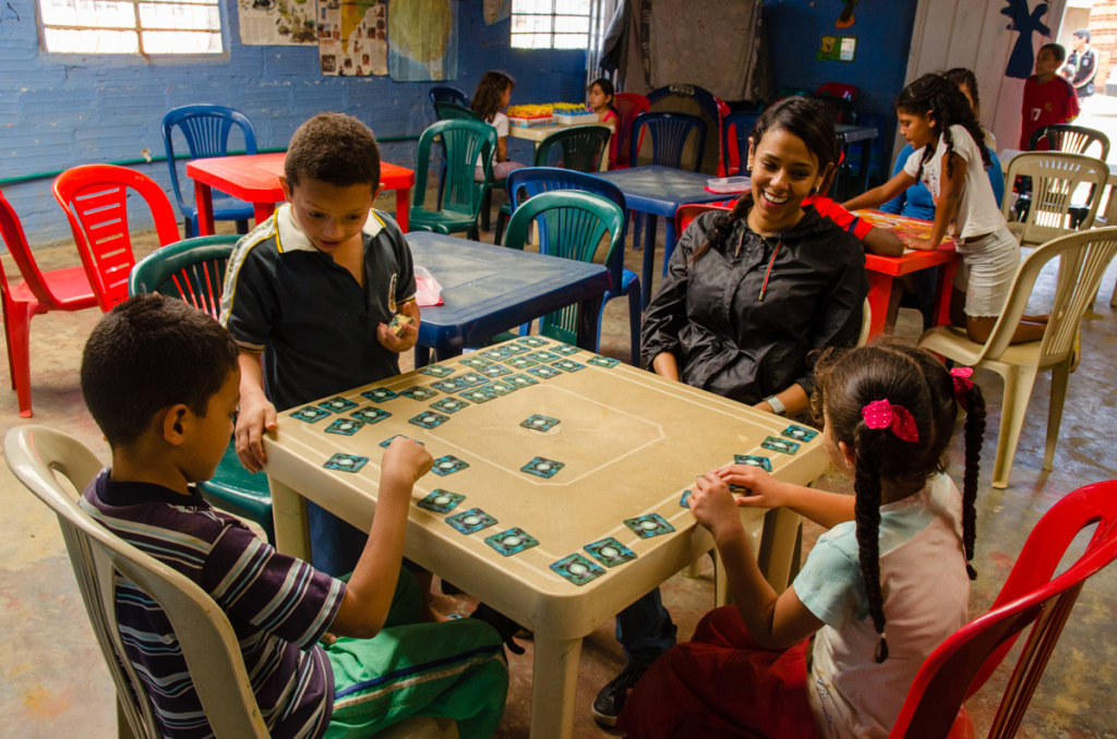 More memory games, Angeles de Medellin Foundation