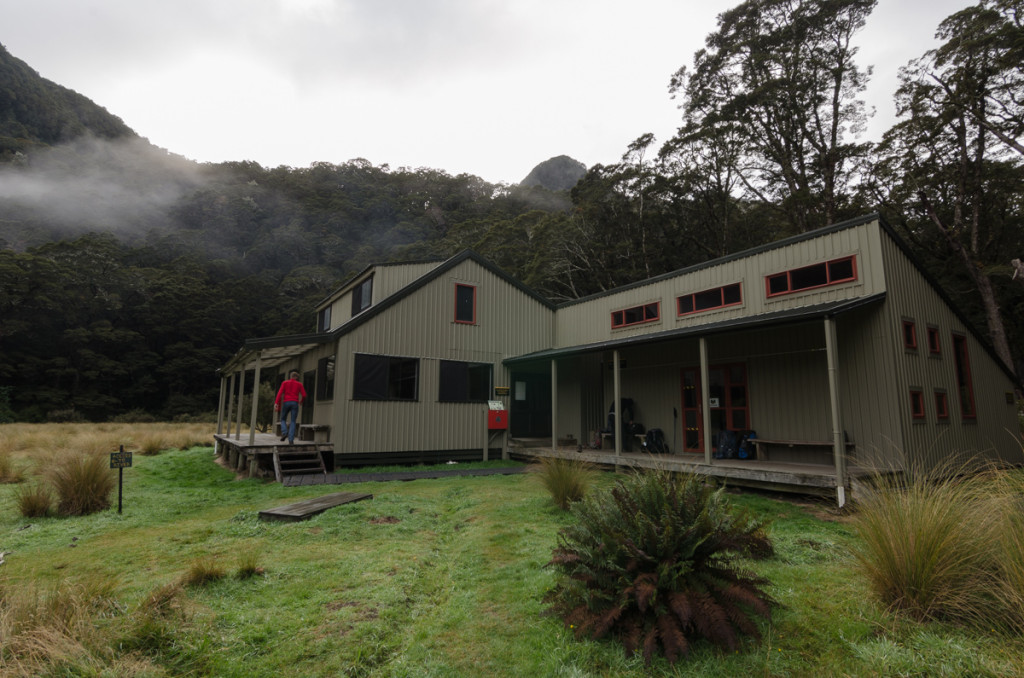 Iris Burn Hut, Kepler Track