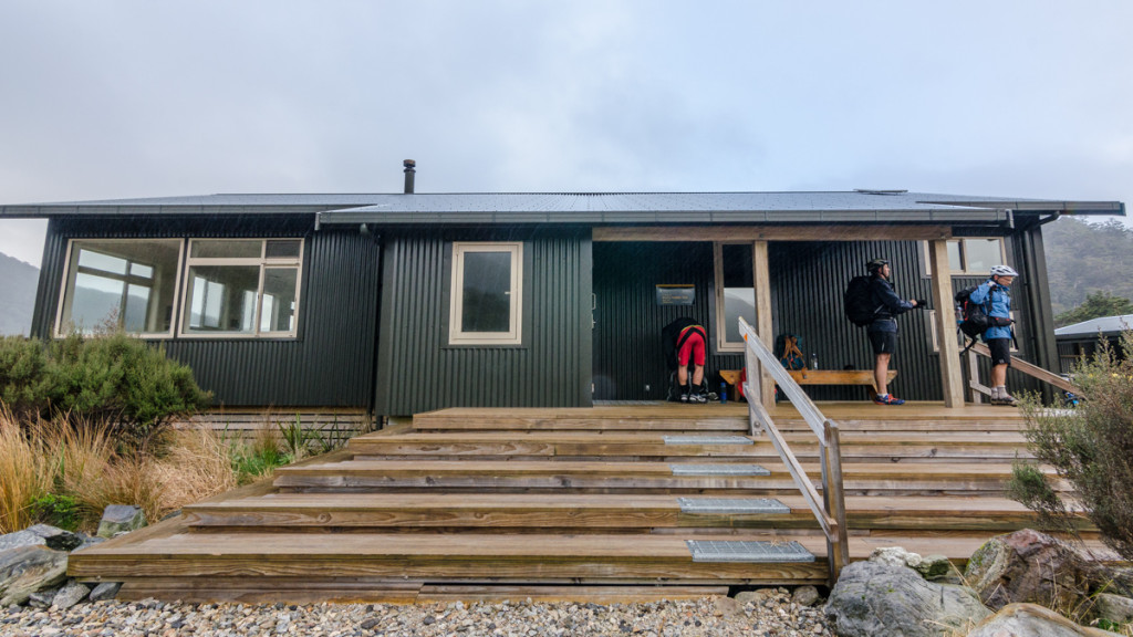 Perry Saddle Hut, Heaphy Track