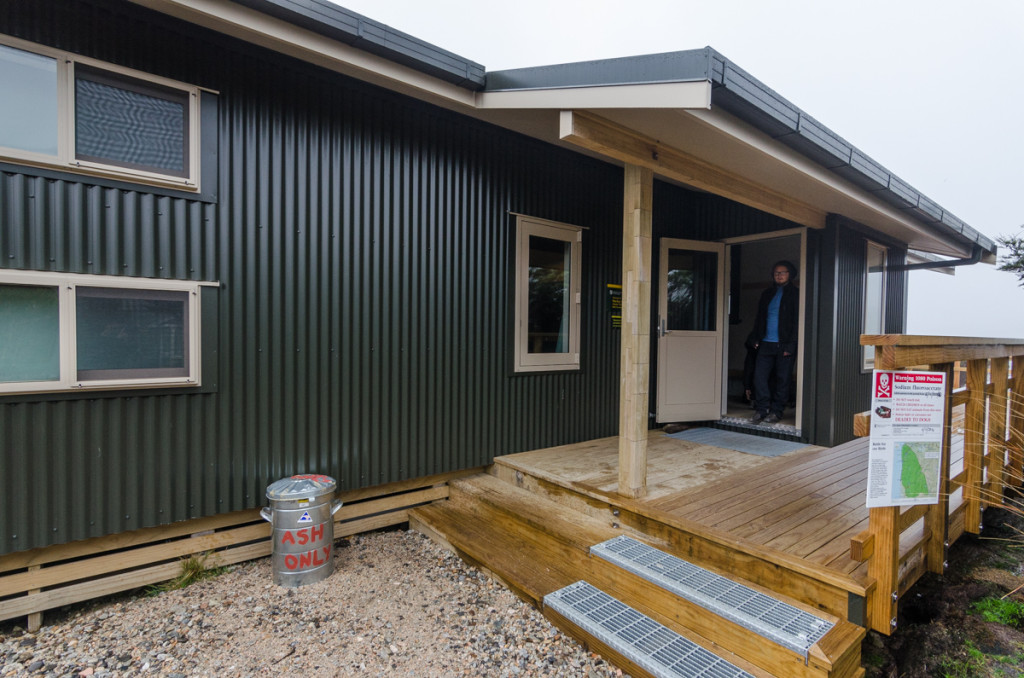 James Mackay Hut, Heaphy Track