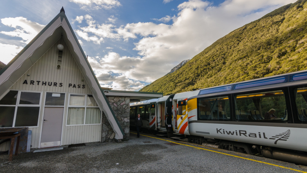 Arthur's Pass Station of the Tranzalpine train