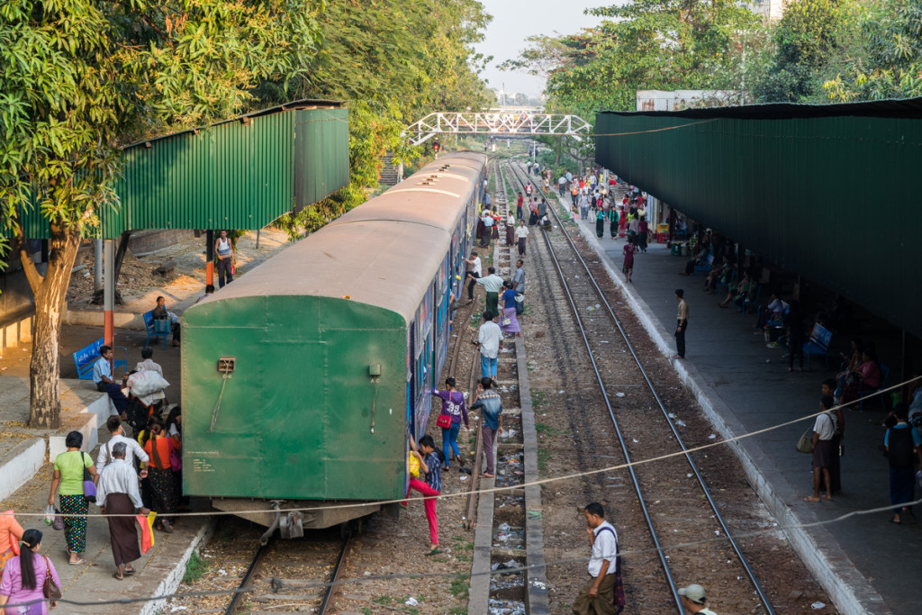 Phaya Lan Train Station, Yangon