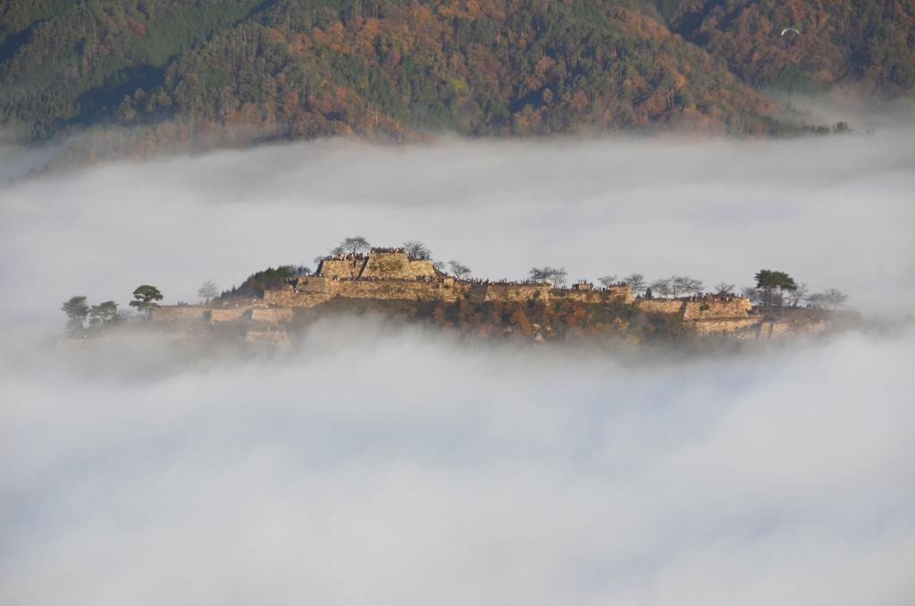 Takeda Castle (Photo by Toshihide Yoshida)