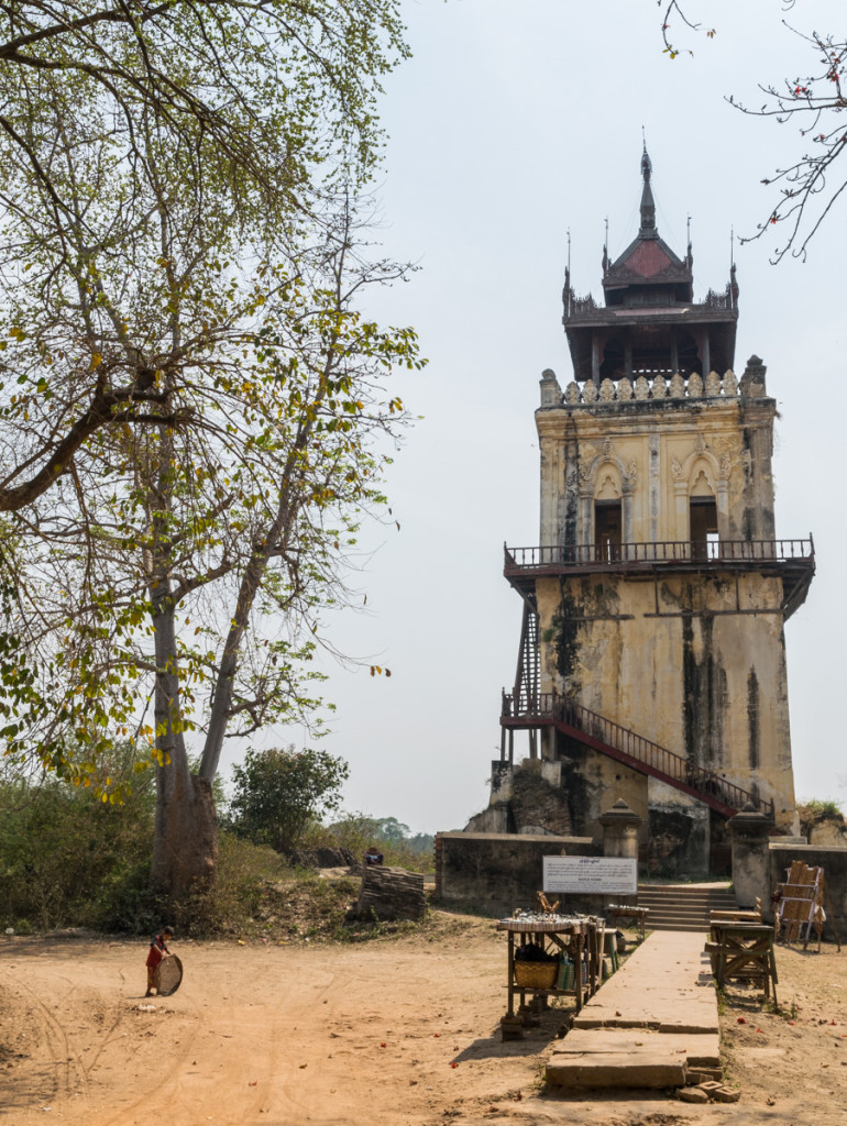 Nanmyint Watch Tower, Inwa