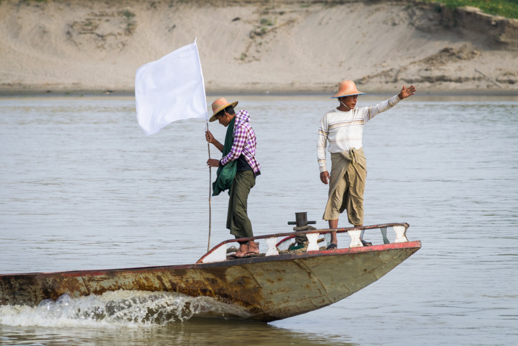 Views from boat from Mandalay to Bagan